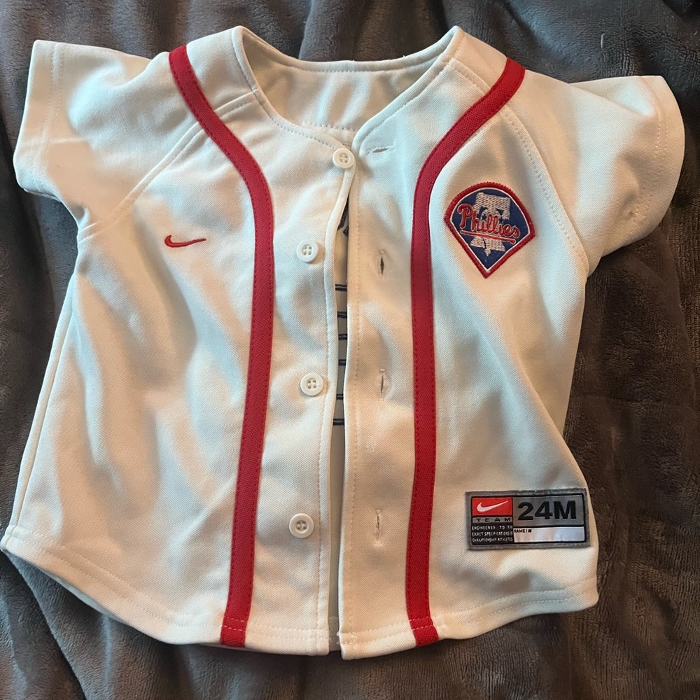 Nike Kids White and Red Phillies Button-Up Jersey